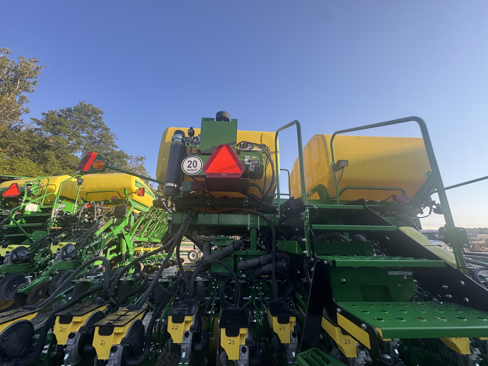 2023 John Deere DB60 Image 18