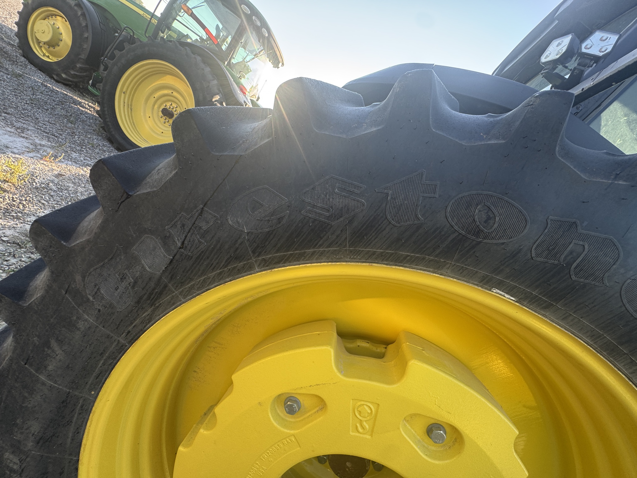 2024 John Deere 8R 280 Image 9