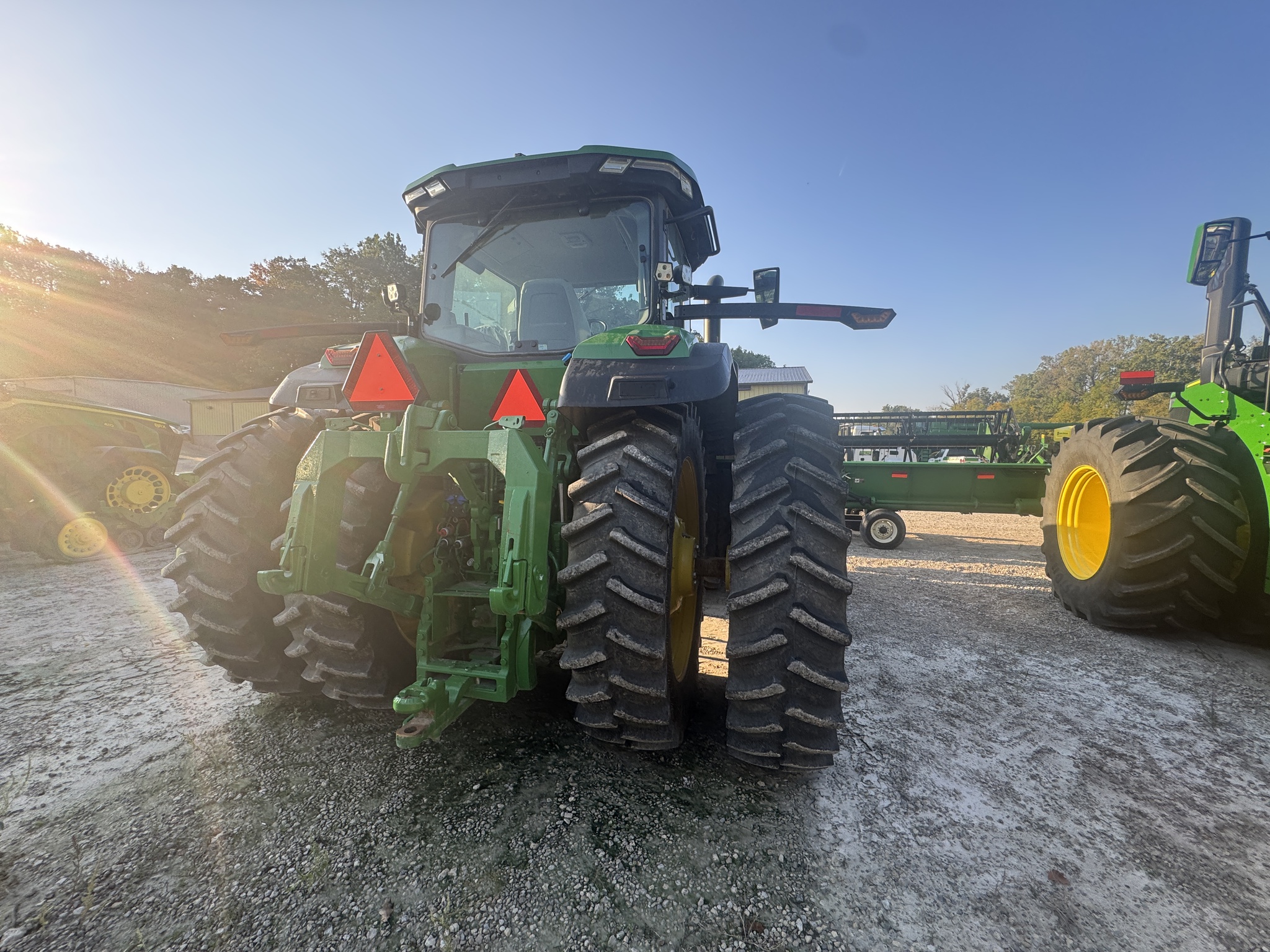 2024 John Deere 8R 280 Image 11