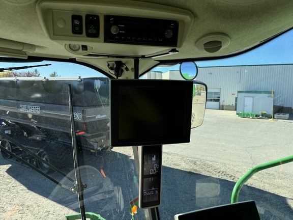 Used 2018 John Deere S790 Combines at Horizon Ag & Turf in Mayerthorpe, AB - Photo26