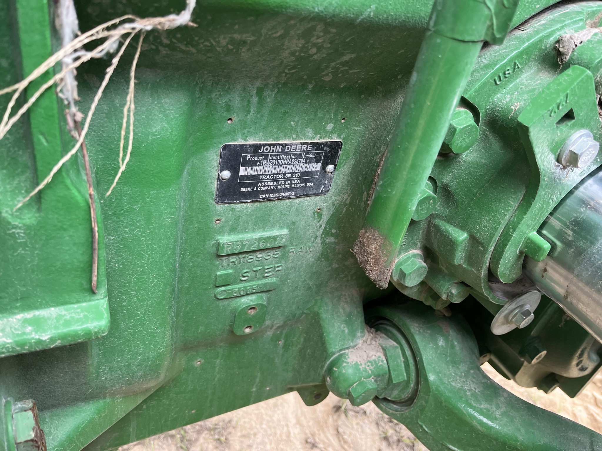 2023 John Deere 8R 310 Image 14