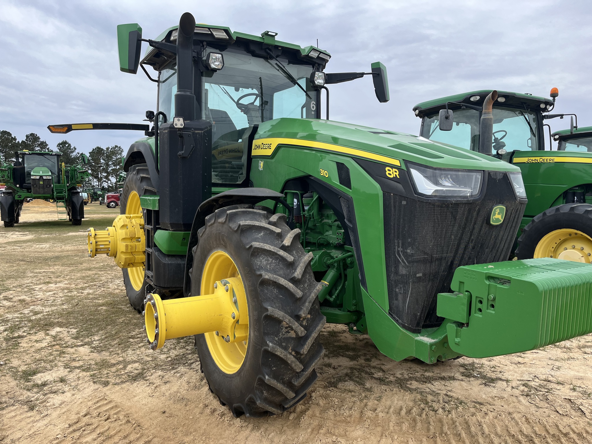 2023 John Deere 8R 310 Image 1