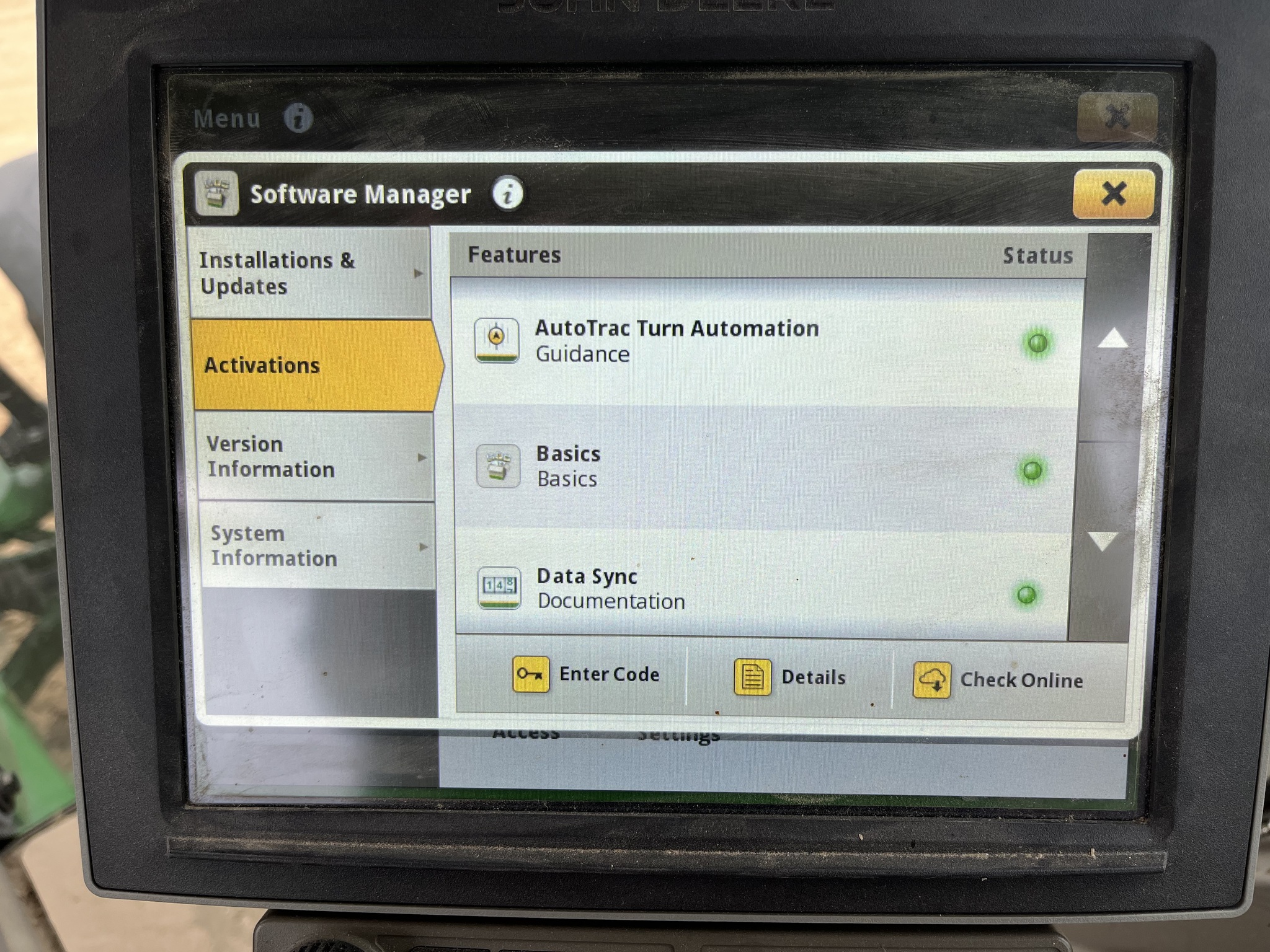 2023 John Deere 8R 310 Image 10