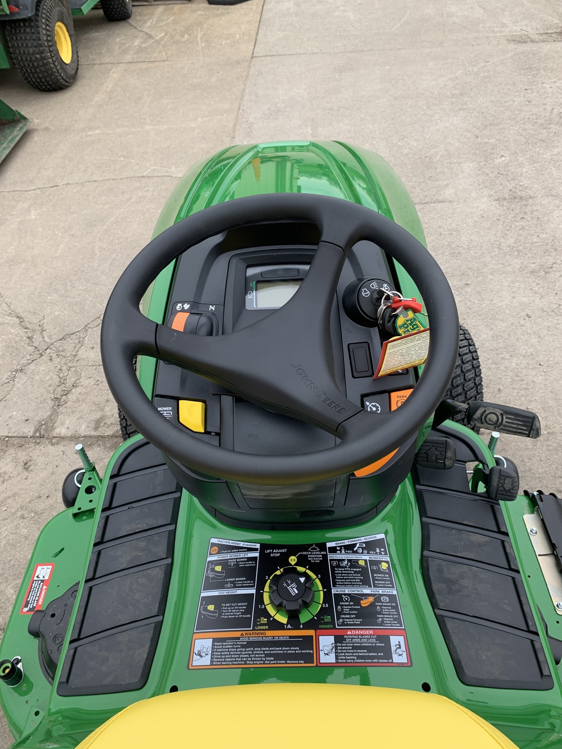 2024 John Deere X390 48 Image 5