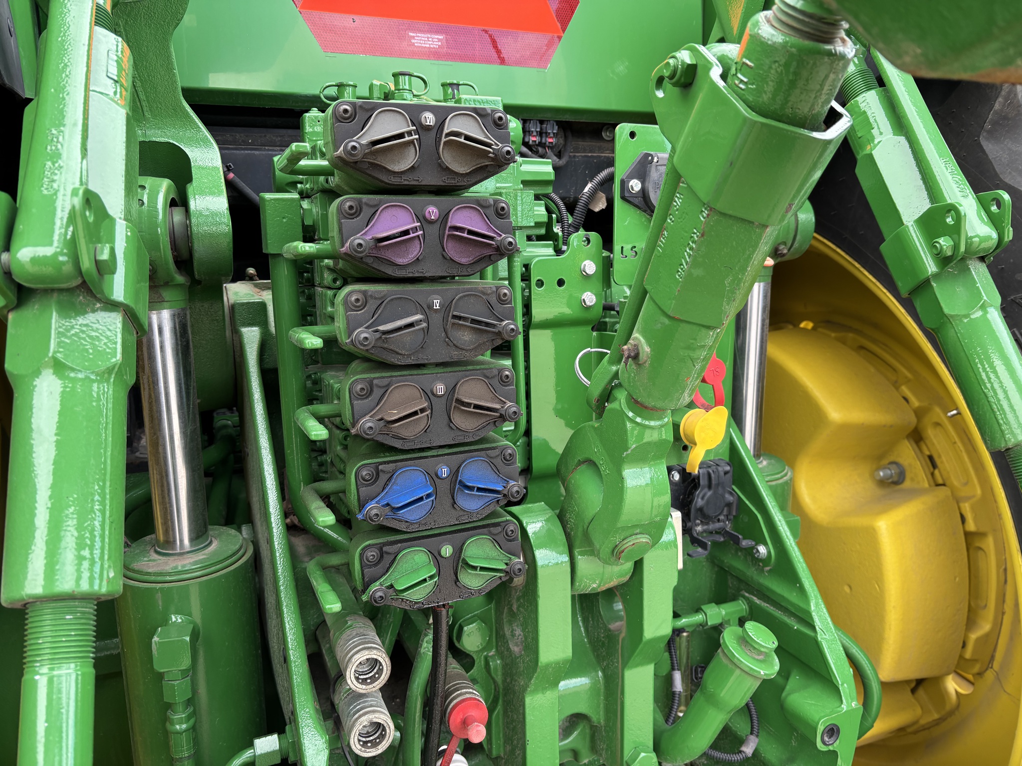  2022 John Deere 8R 310 at Heritage Tractor in Brimfield, IL