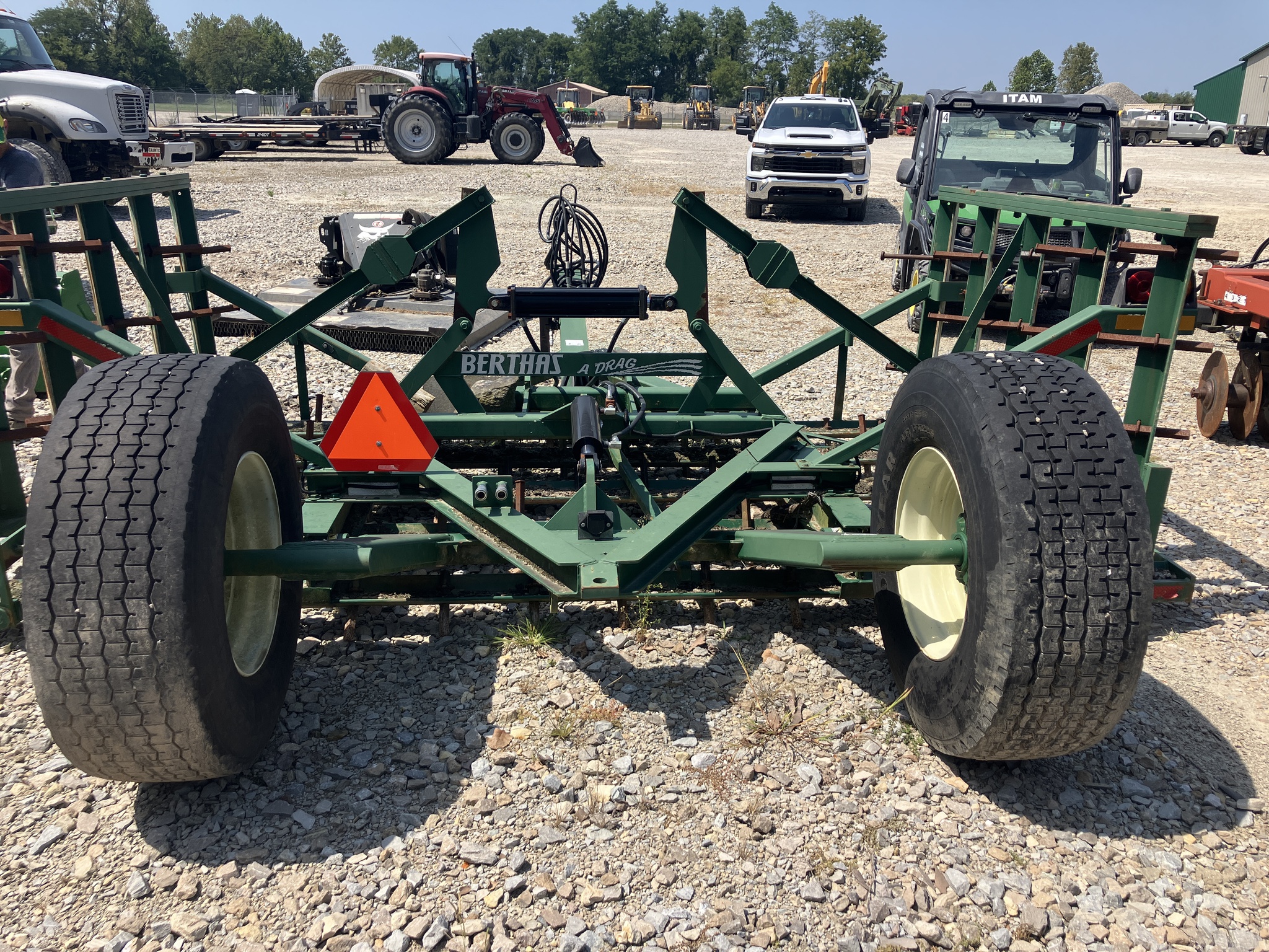 Used -- Other Bertha's A Drag Heavy H20 Heavy Harrows at Koenig Equipment in Anna, OH - PhotoXL11