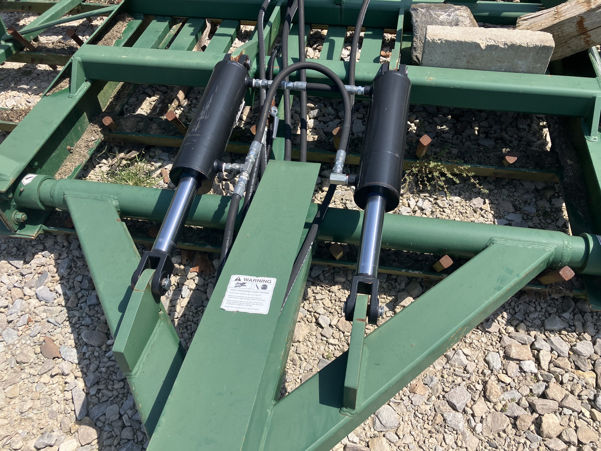 Used -- Other Bertha's A Drag Heavy H20 Heavy Harrows at Koenig Equipment in Anna, OH - PhotoXL14