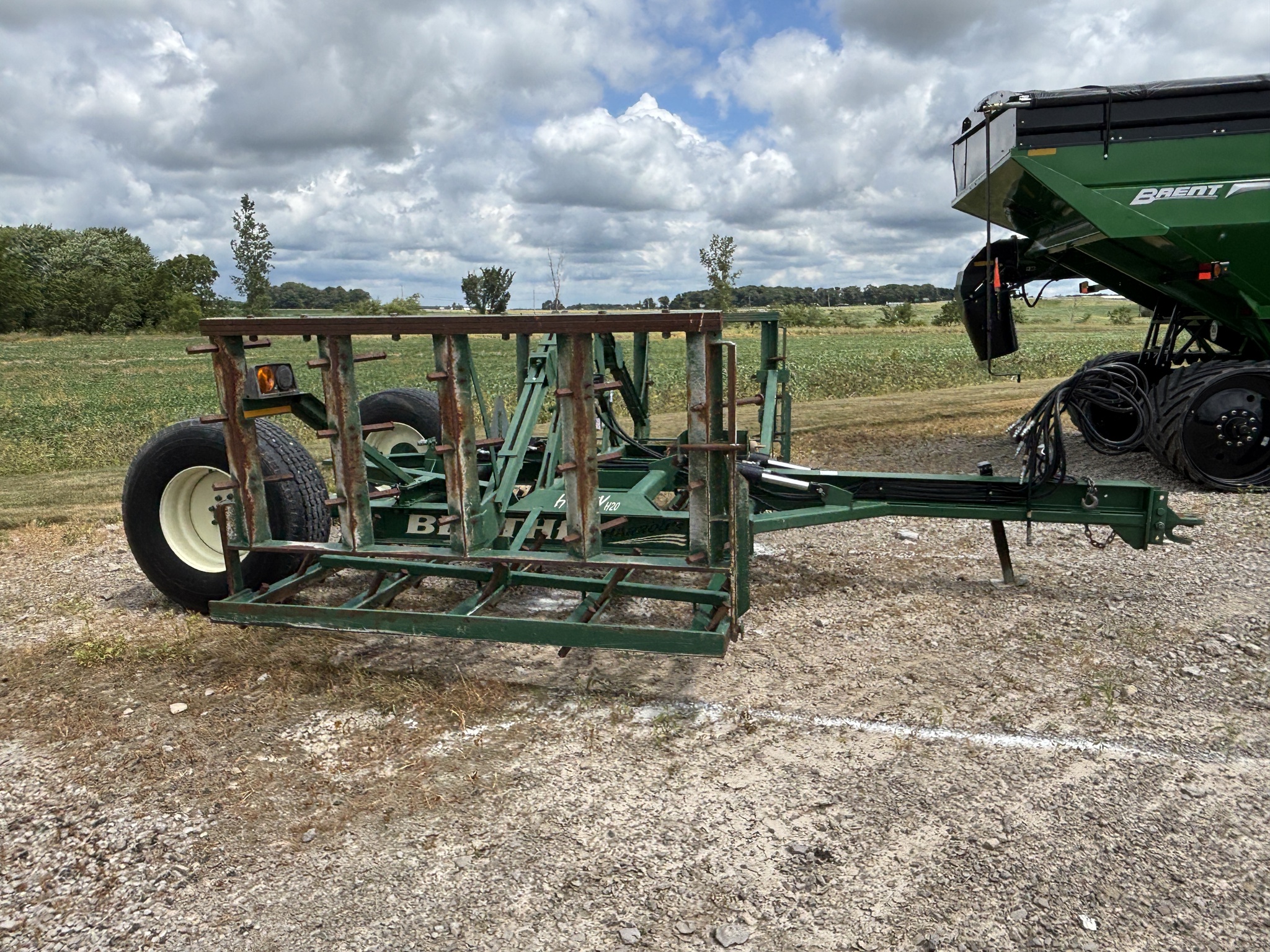Used -- Other Bertha's A Drag Heavy H20 Heavy Harrows at Koenig Equipment in Anna, OH - PhotoXL5