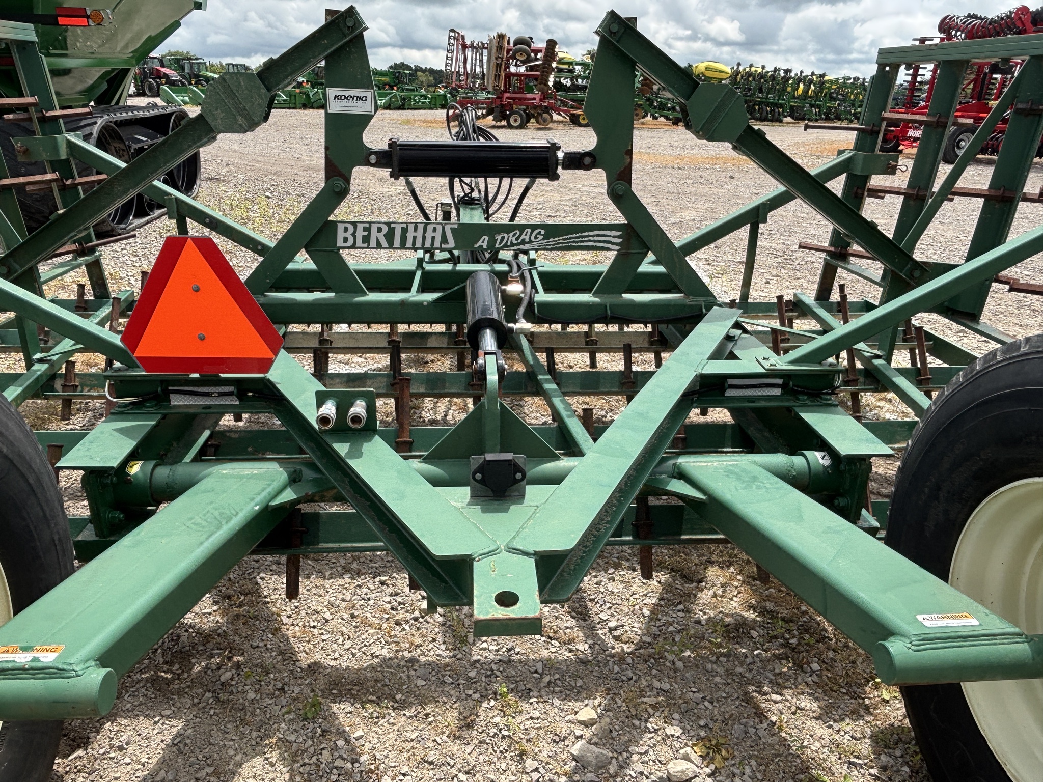 Used -- Other Bertha's A Drag Heavy H20 Heavy Harrows at Koenig Equipment in Anna, OH - PhotoXL23