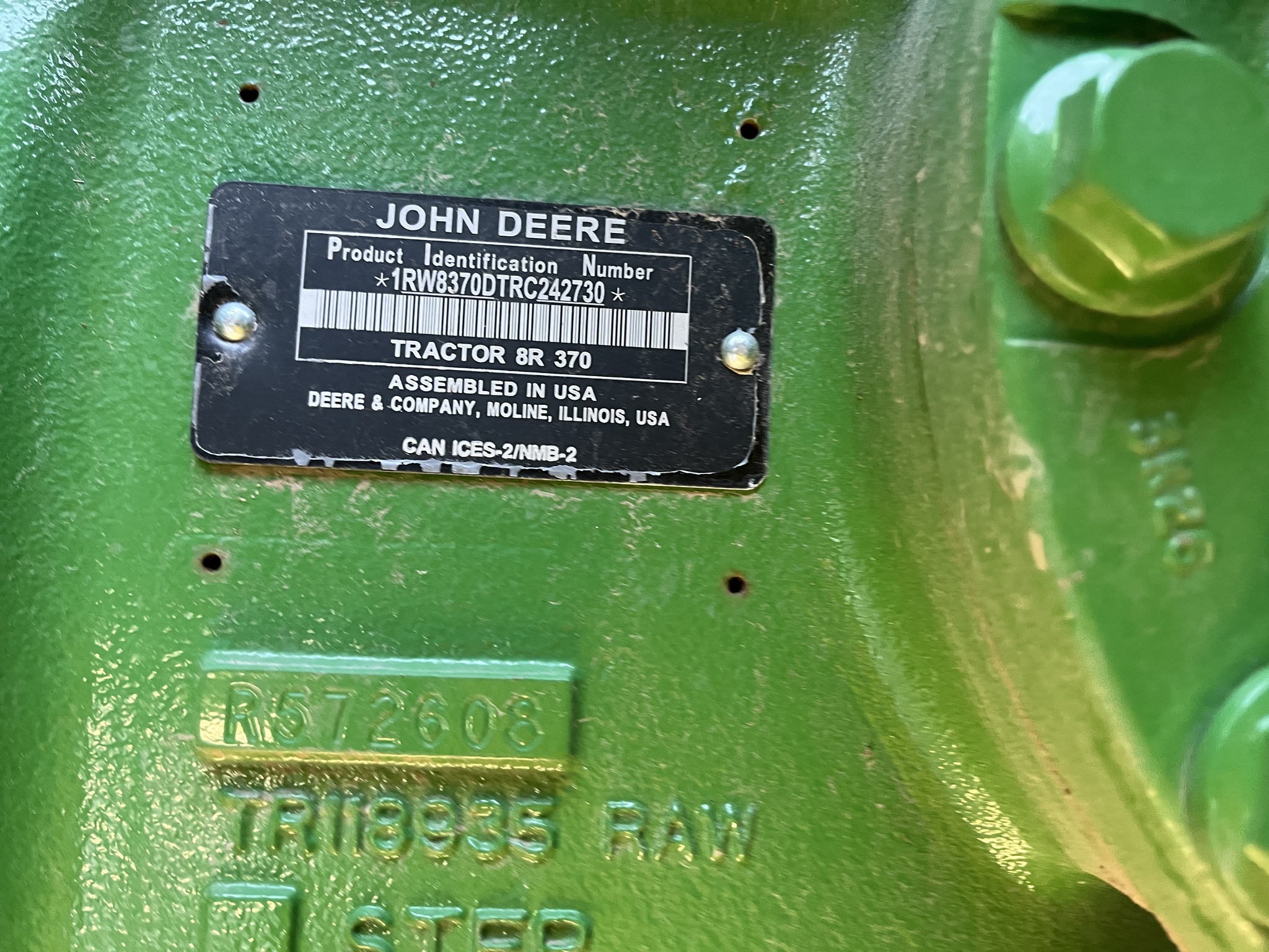  2024 John Deere 8R 370 at Heritage Tractor in Kewanee, IL