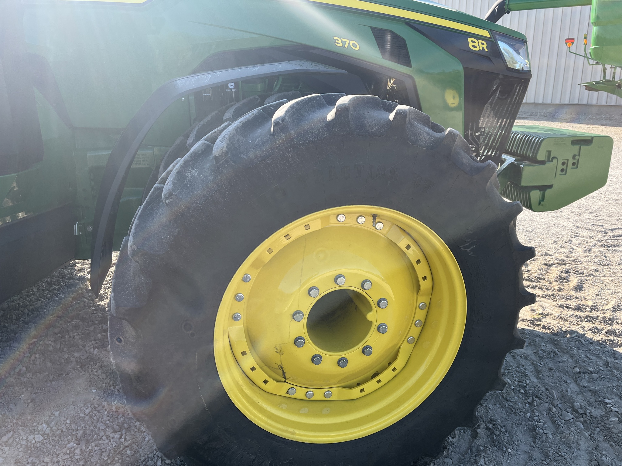  2024 John Deere 8R 370 at Heritage Tractor in Kewanee, IL