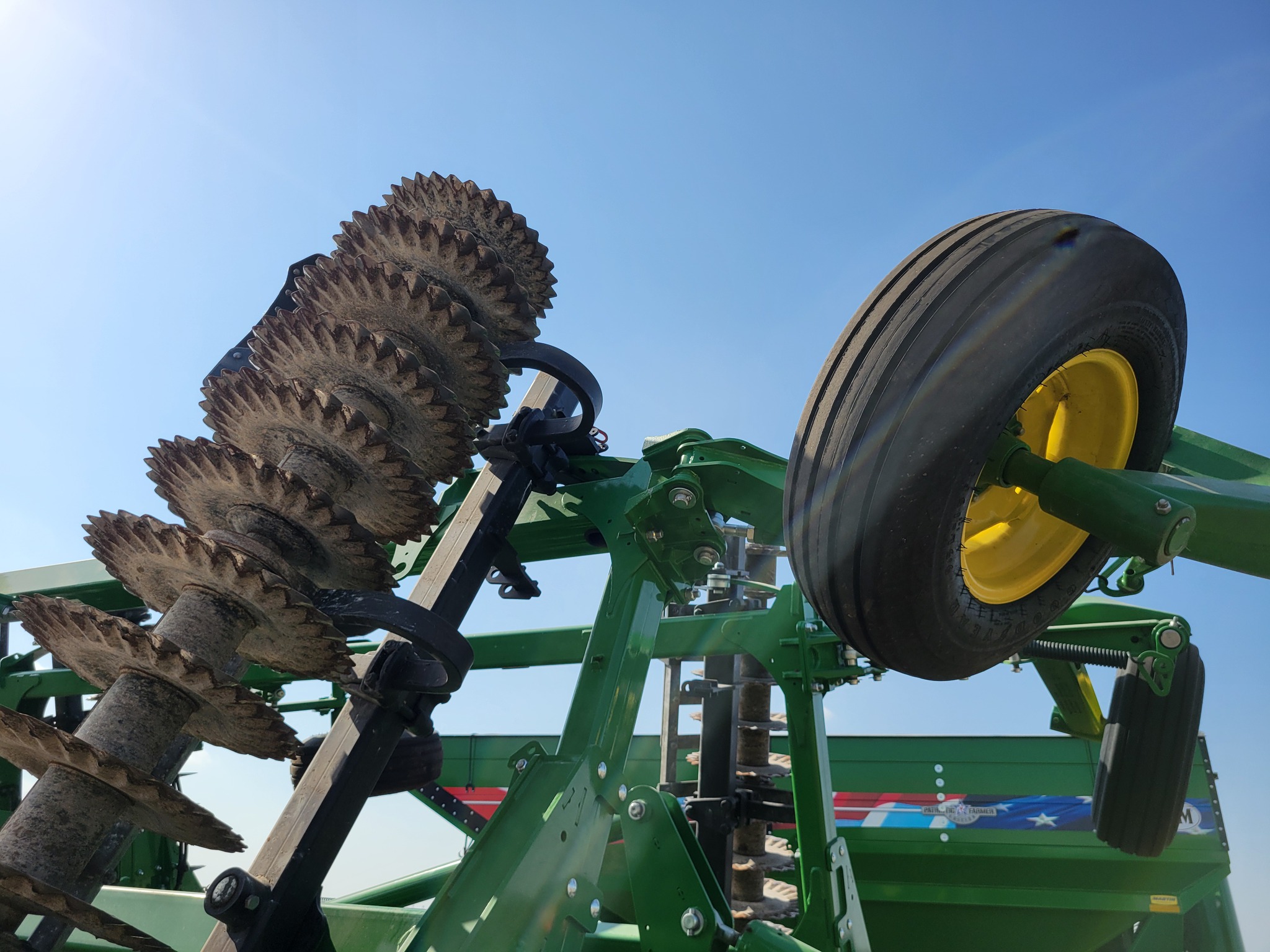  2024 John Deere 2660VT at Heritage Tractor in Kewanee, IL