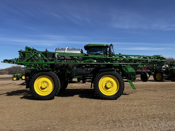 2024 John Deere 616R - Photo7