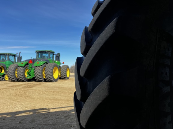 2024 John Deere 616R - Photo19