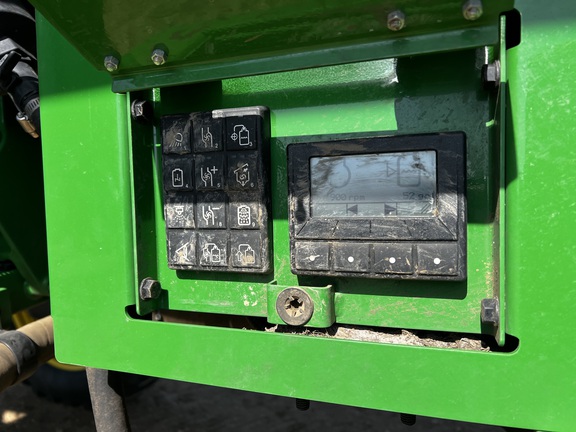 2024 John Deere 616R - Photo29