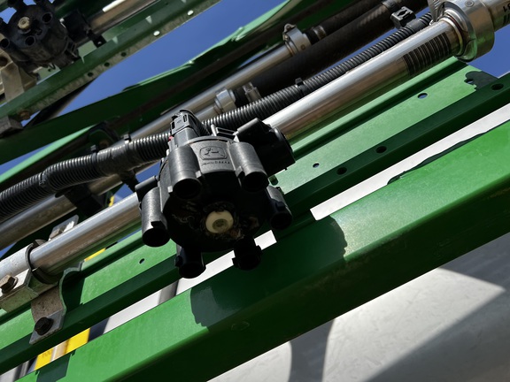 2024 John Deere 616R - Photo32