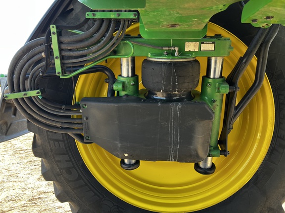 2024 John Deere 616R - Photo18
