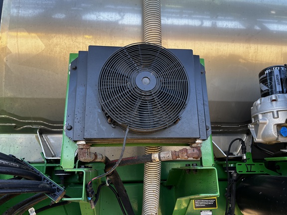 2024 John Deere 616R - Photo23