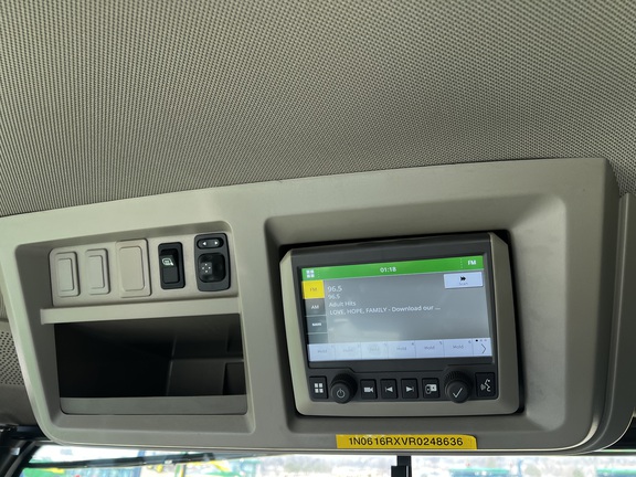 2024 John Deere 616R - Photo37