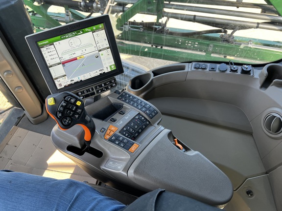 2024 John Deere 616R - Photo40