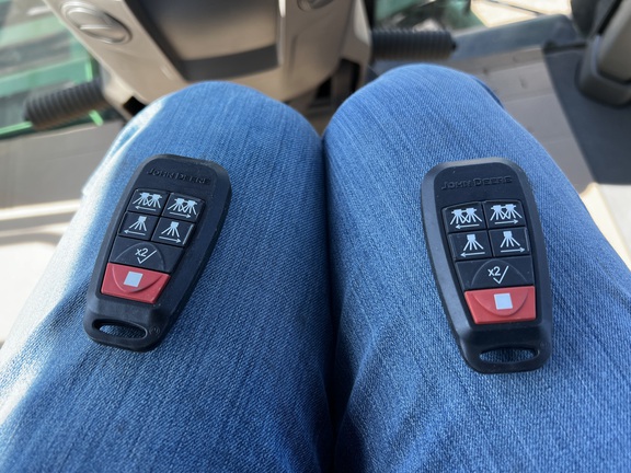 2024 John Deere 616R - Photo48