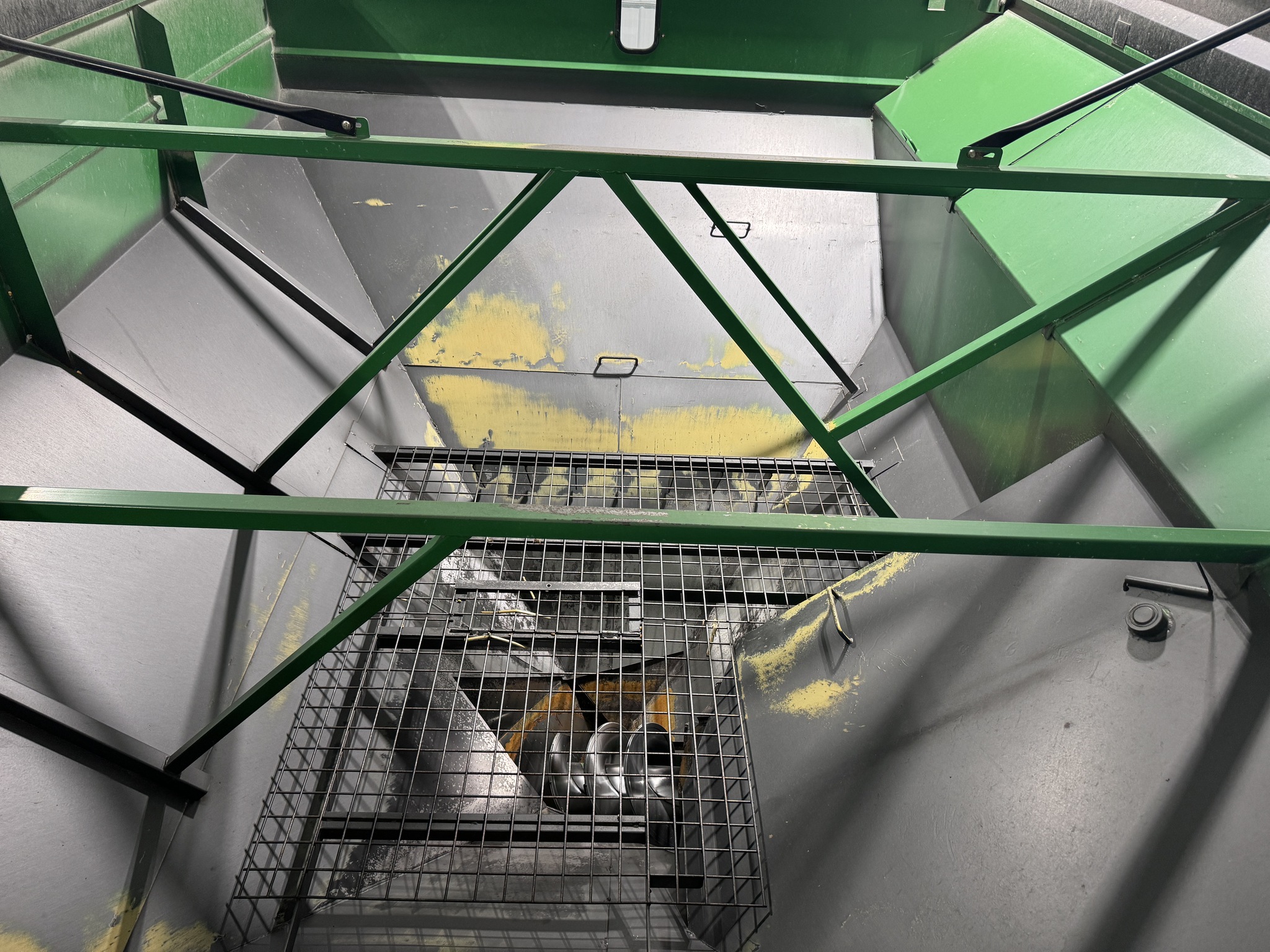 2013 Brent 782 Image 8