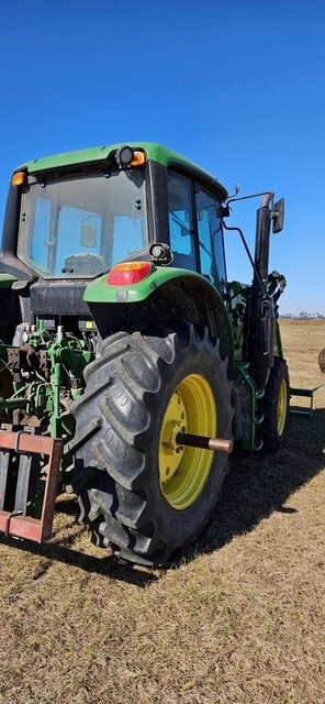 2018 John Deere 6110M Image 7