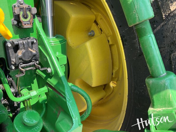 Photo of 2024 John Deere 8R 410