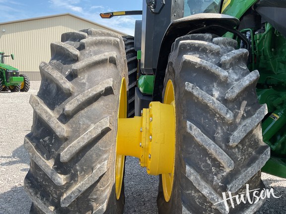 Photo of 2024 John Deere 8R 410