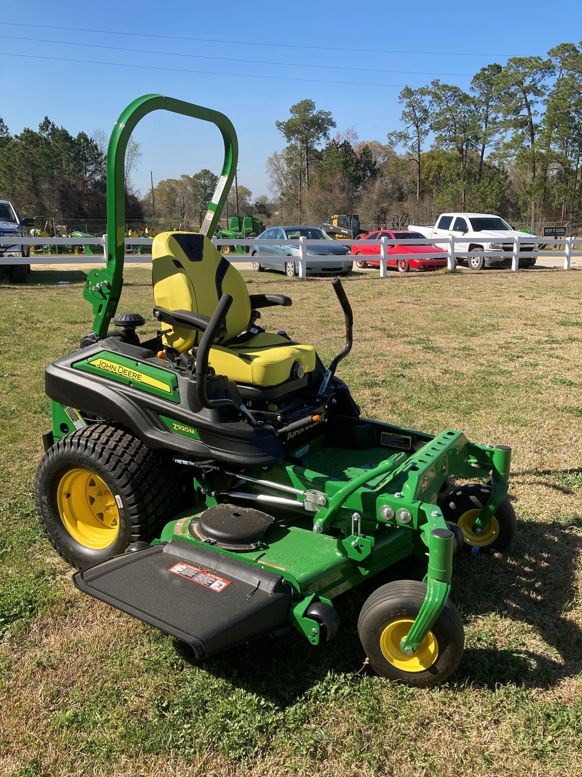 2025 John Deere Z920M Image 2