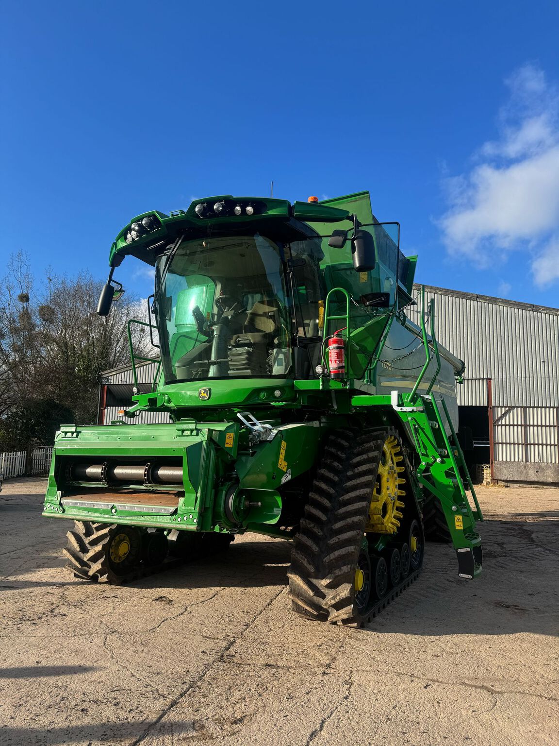2023 John Deere T670