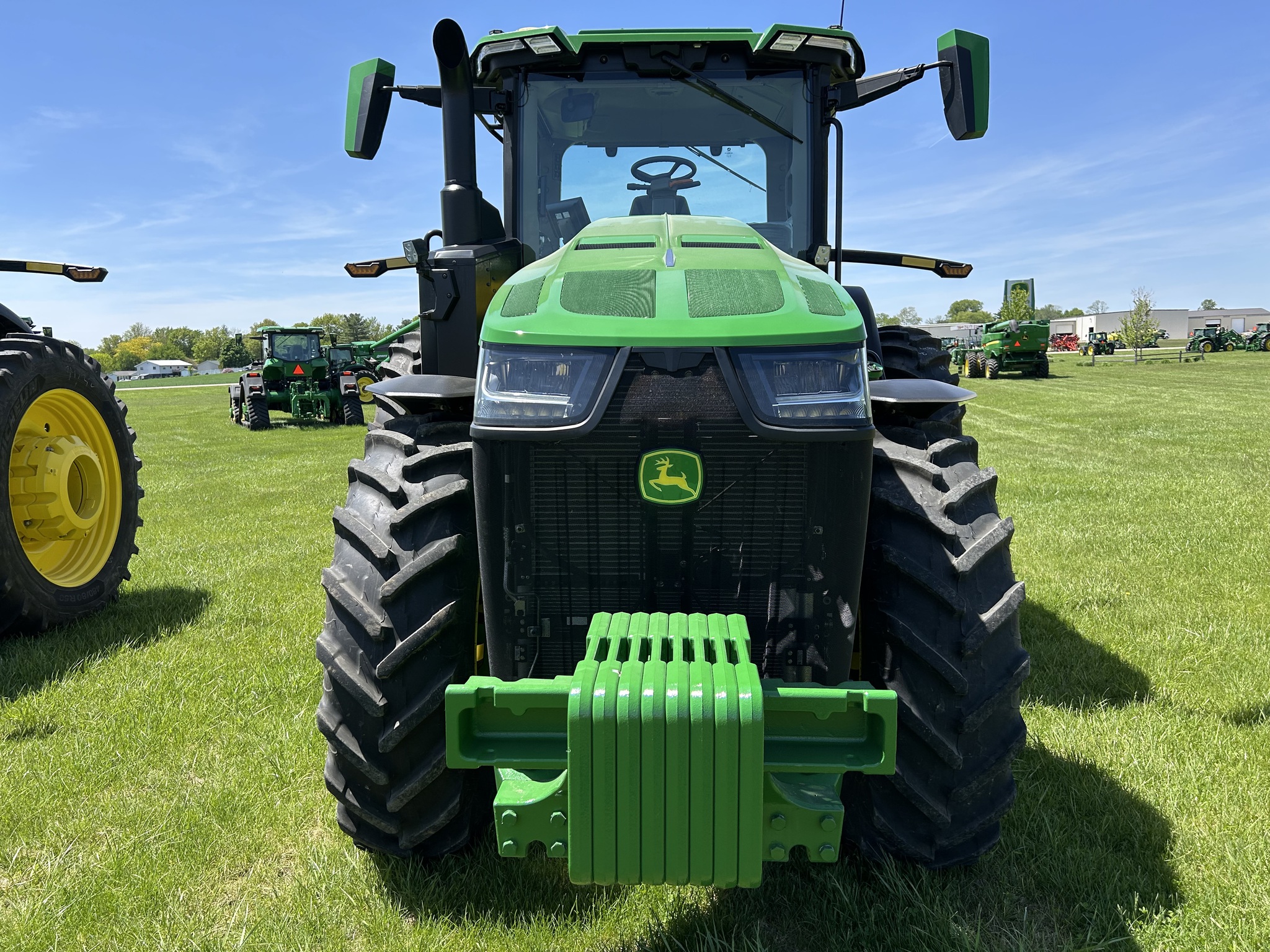  2024 John Deere 8R 280 at Heritage Tractor in Lacon, IL