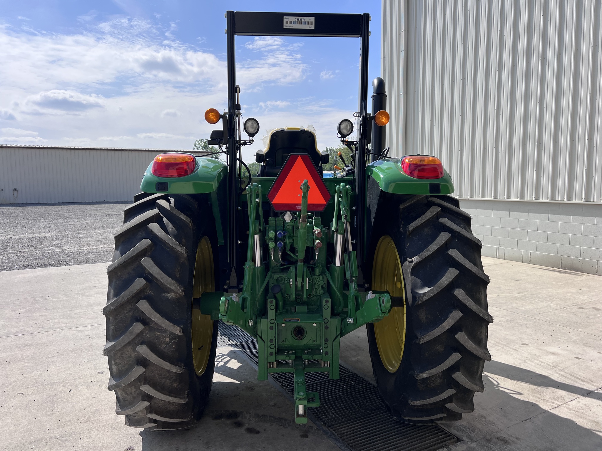 2023 John Deere 6130M Image 3