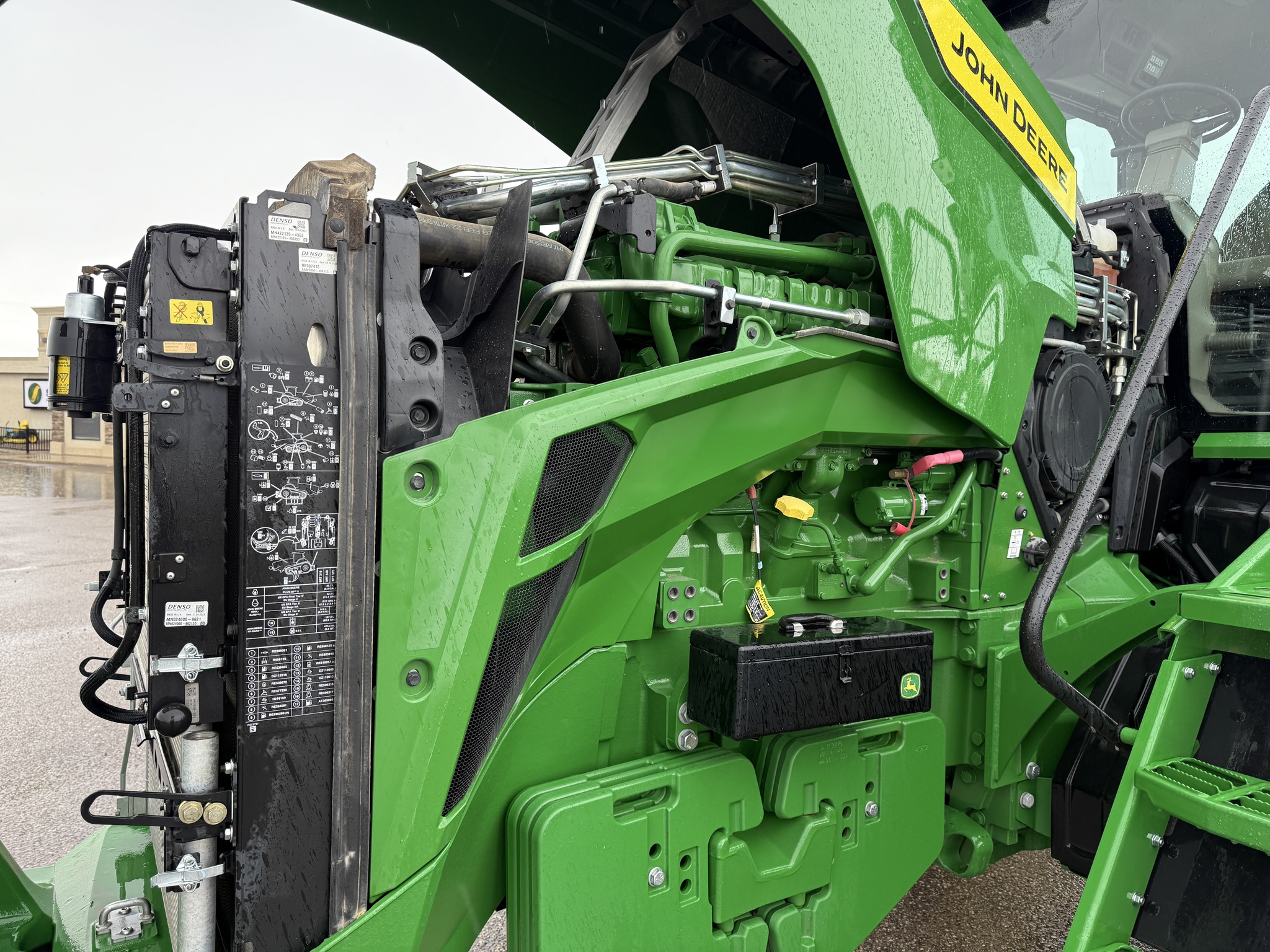 2023 John Deere 8RT 370 Image 23
