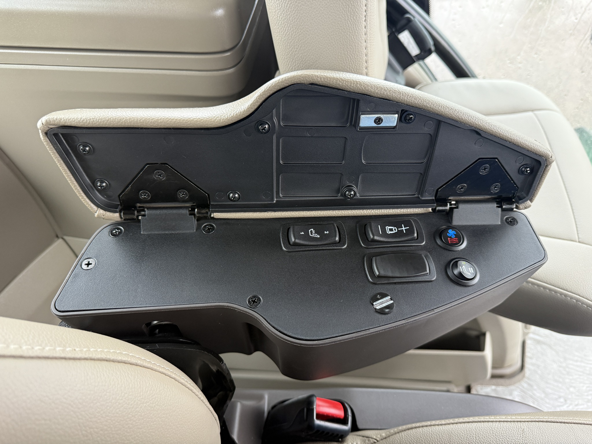 2023 John Deere 8RT 370 Image 15