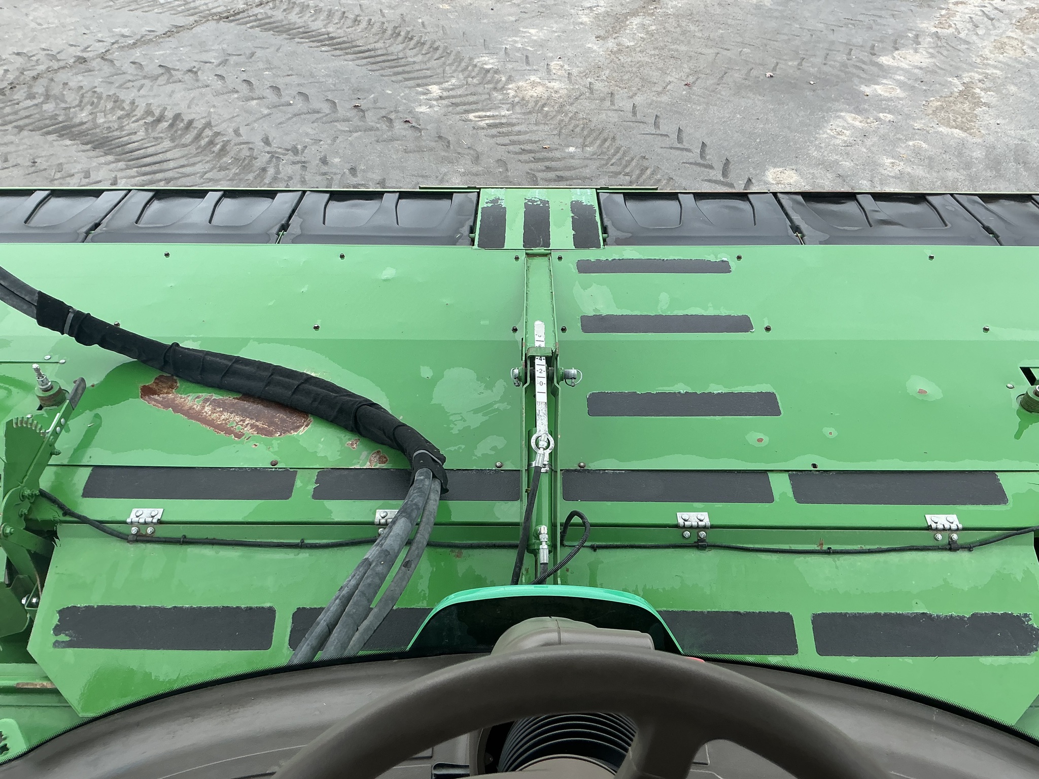 2015 John Deere W235 Image 26