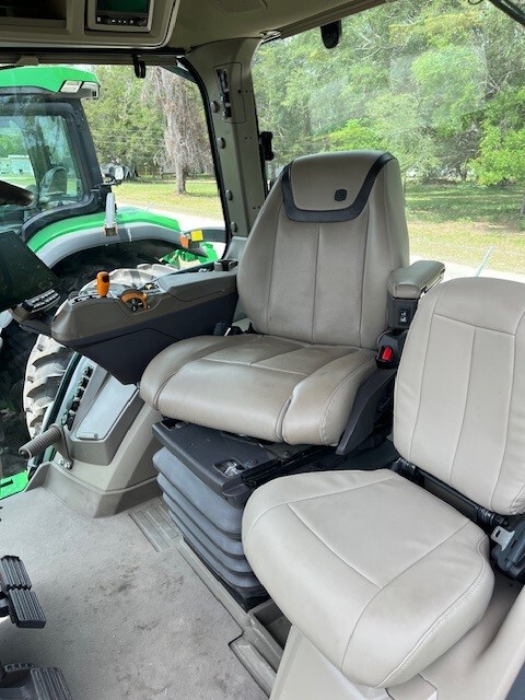 2024 John Deere 8R 410 Image 9