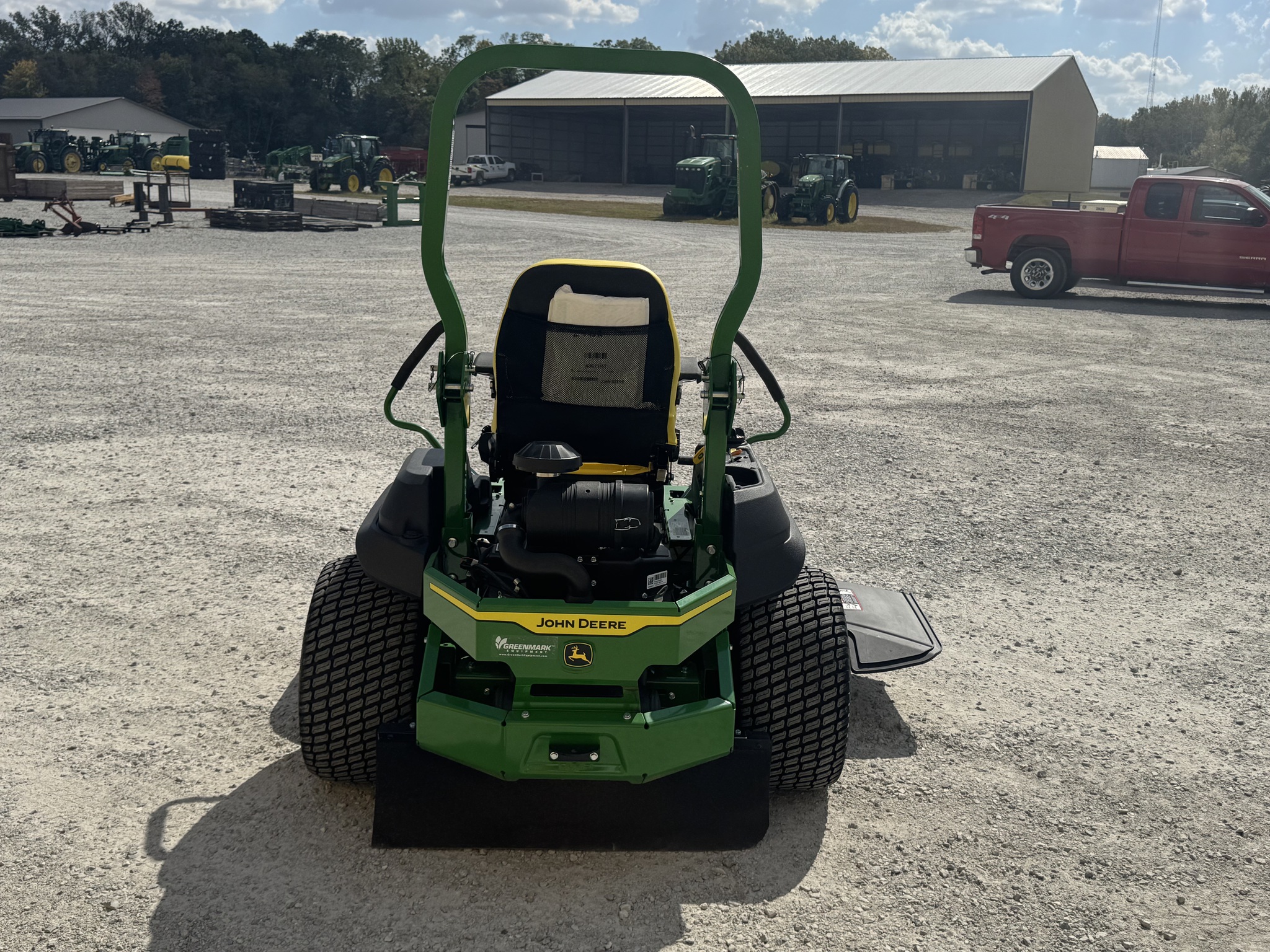 2025 John Deere Z740R Image 4