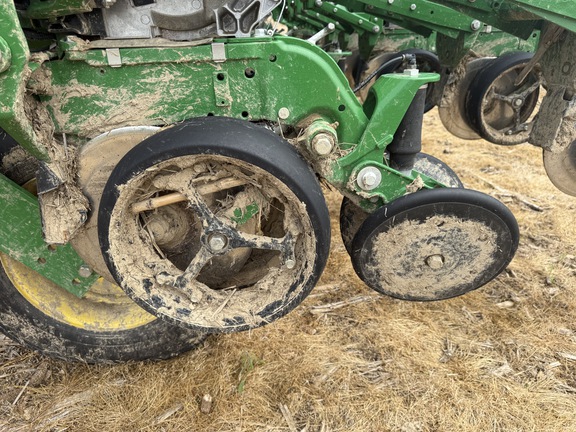 Photo of 2023 John Deere 1795
