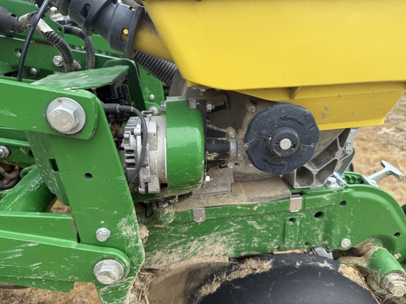 Photo of 2023 John Deere 1795