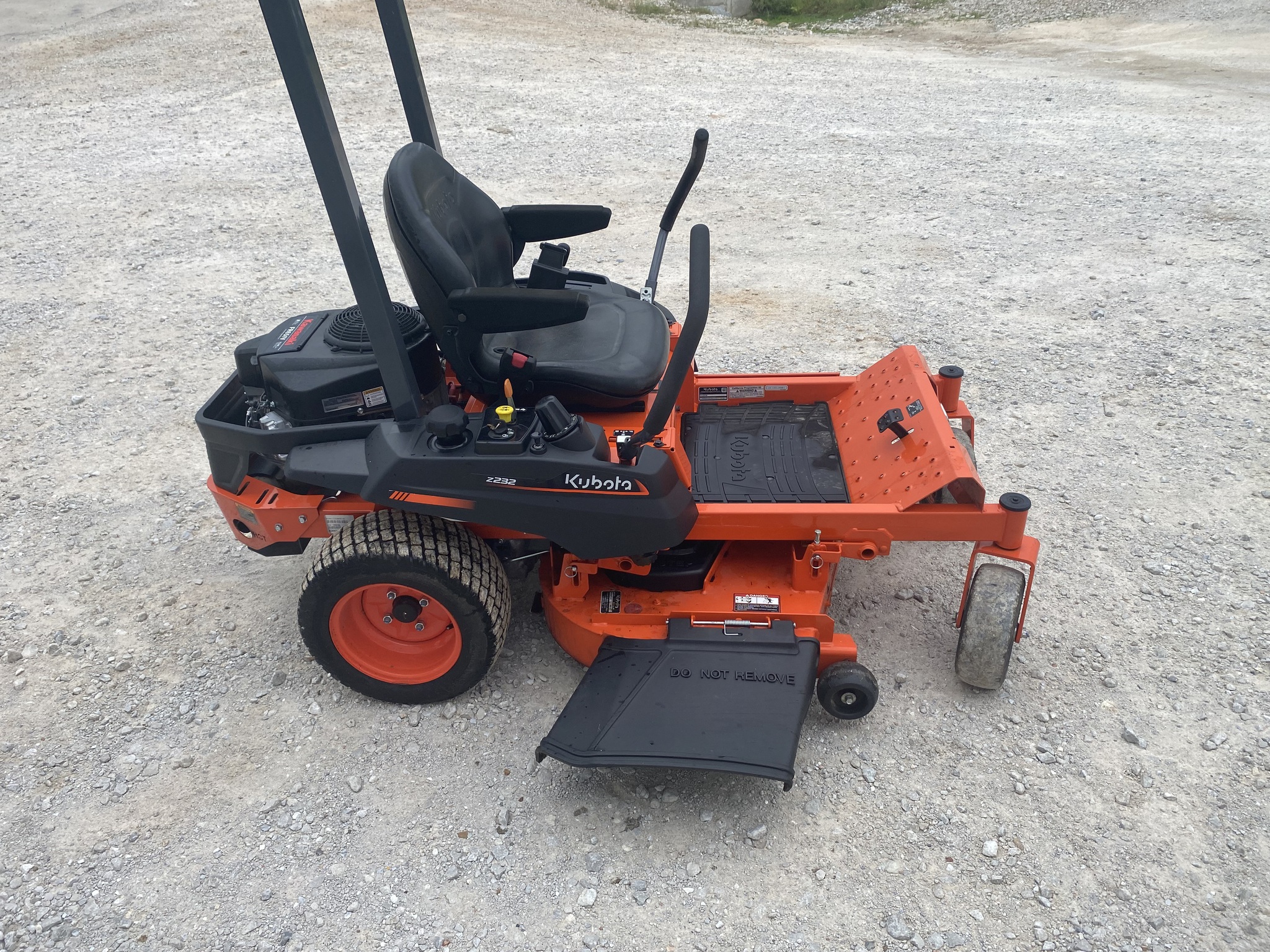  2023 Kubota Z232KW at Heritage Tractor in Harrison, AR