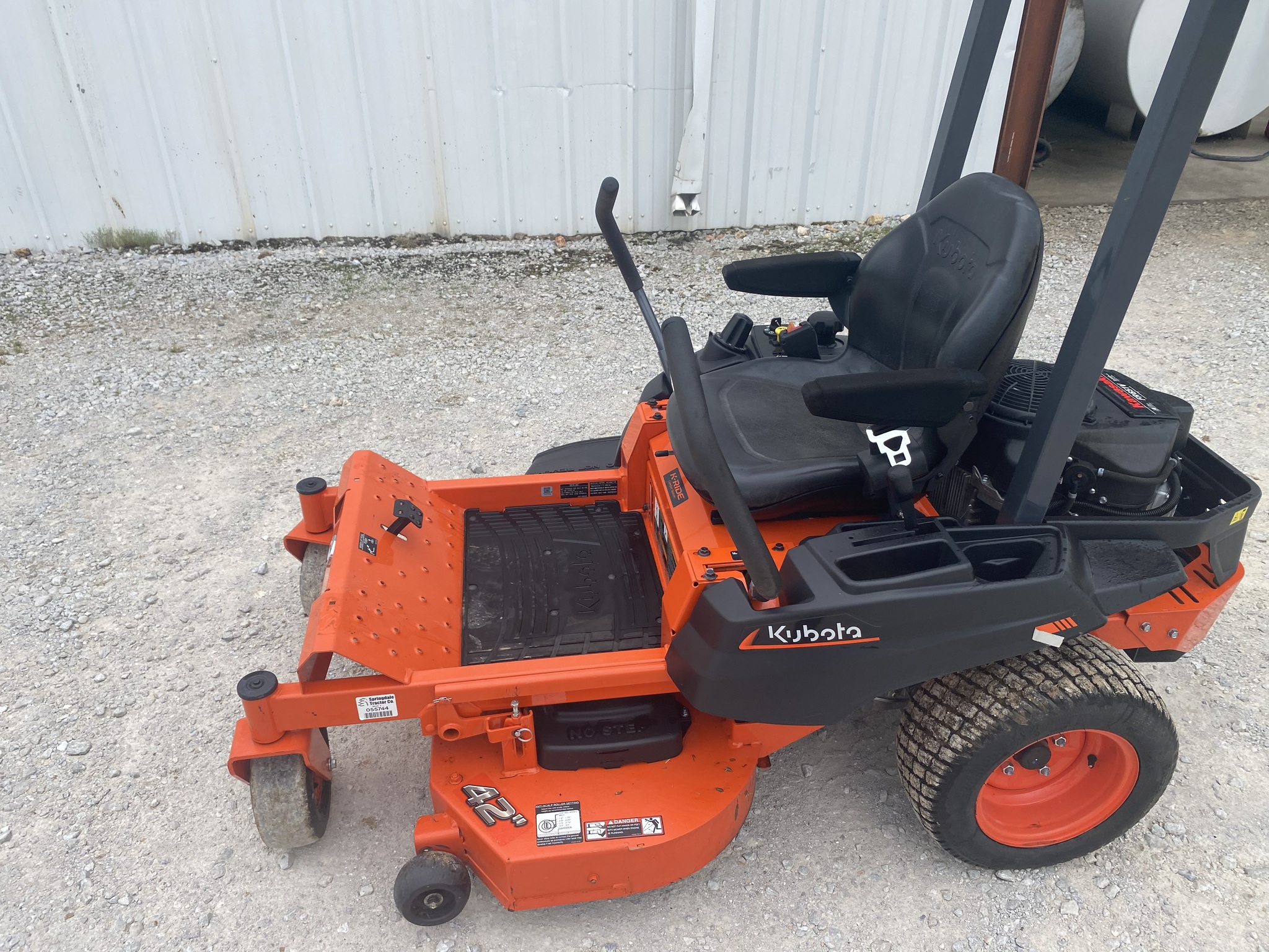  2023 Kubota Z232KW at Heritage Tractor in Harrison, AR