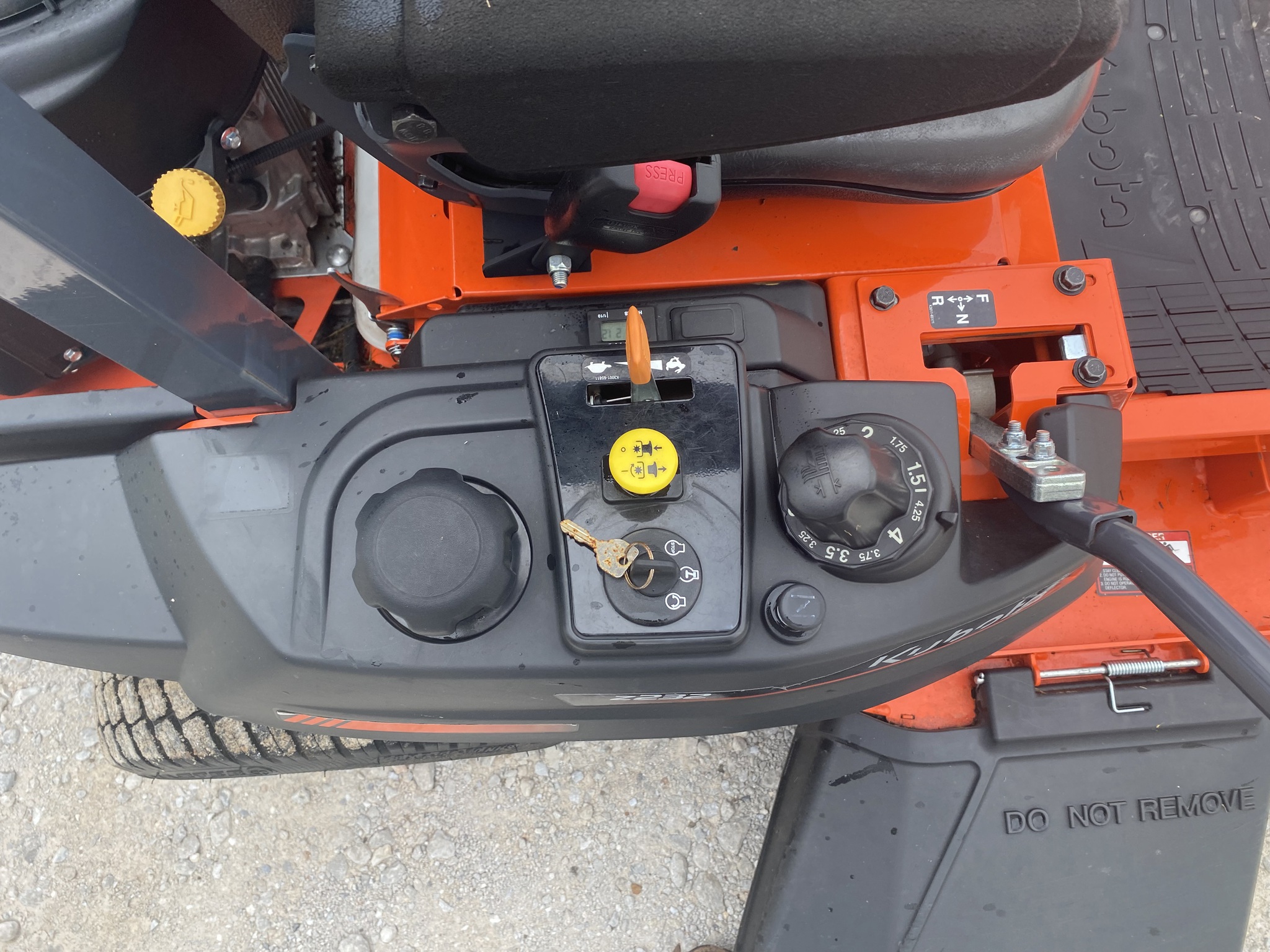  2023 Kubota Z232KW at Heritage Tractor in Harrison, AR