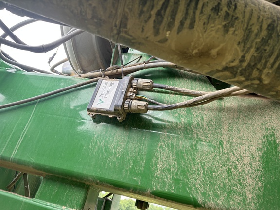 2011 John-Deere DB90