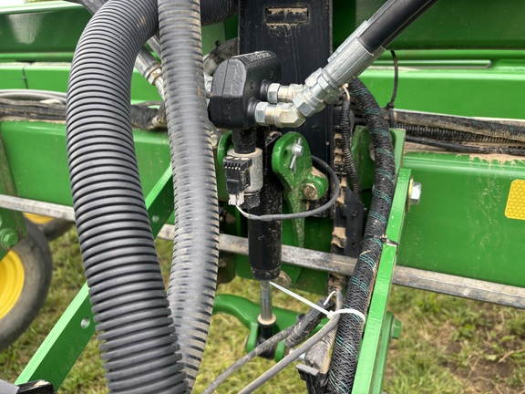 2011 John-Deere DB90