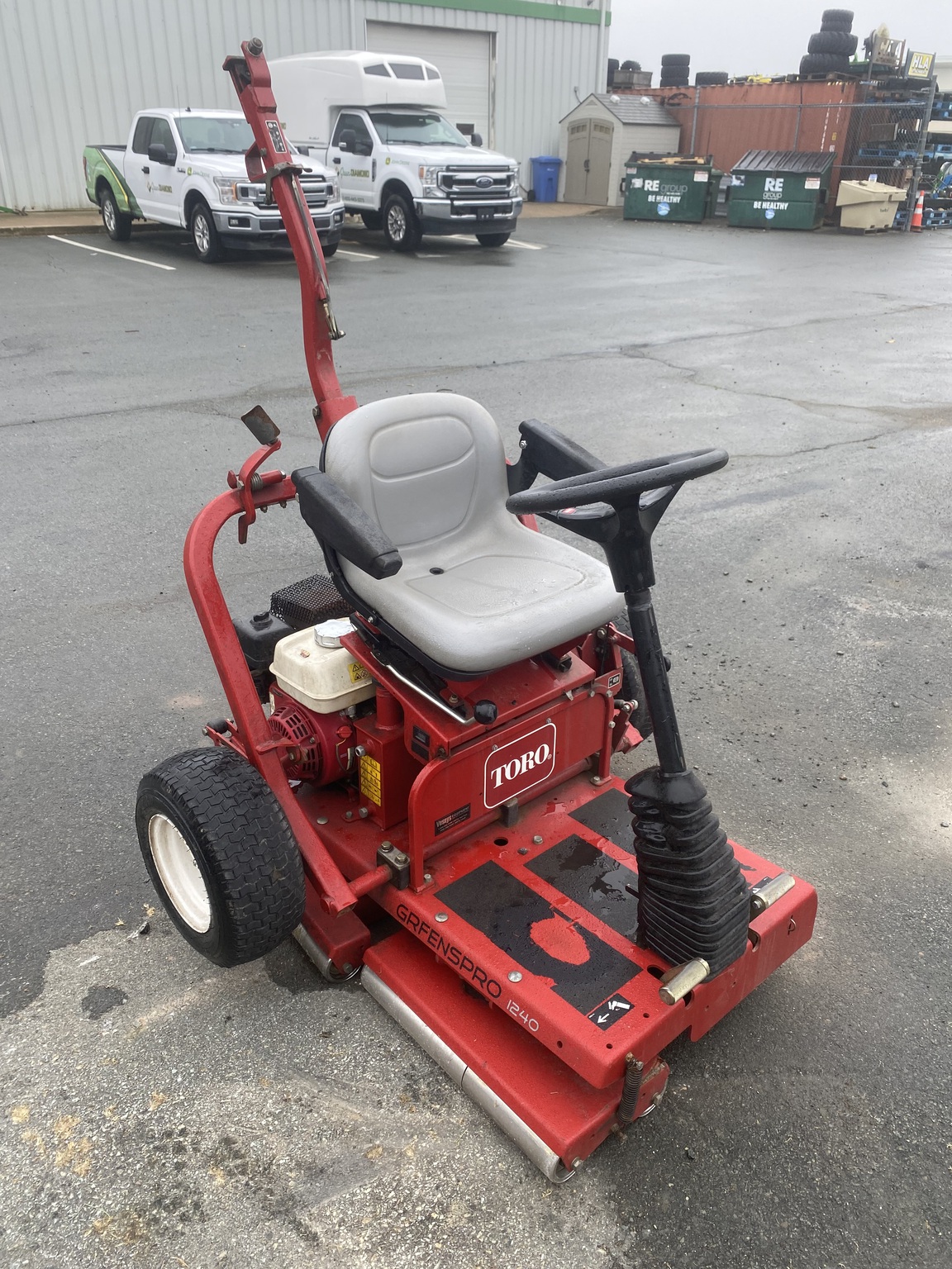 2015 Toro 1240 Image 2