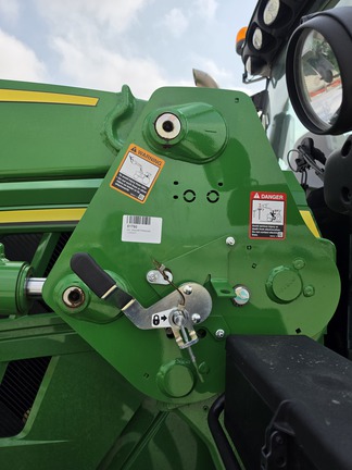 2024 John Deere 6R 140 (16th thumbnail)