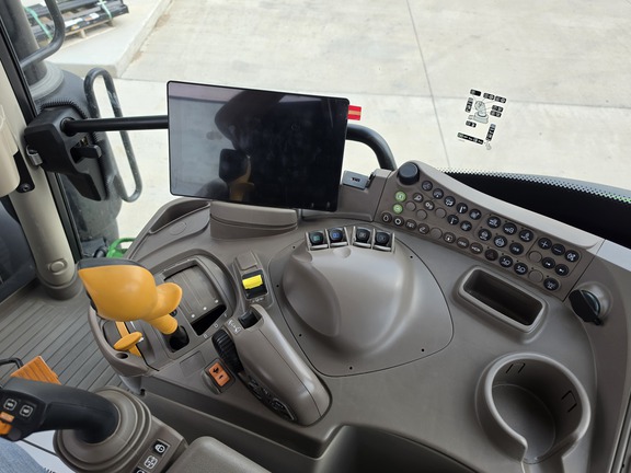 2024 John Deere 6R 140 (20th thumbnail)
