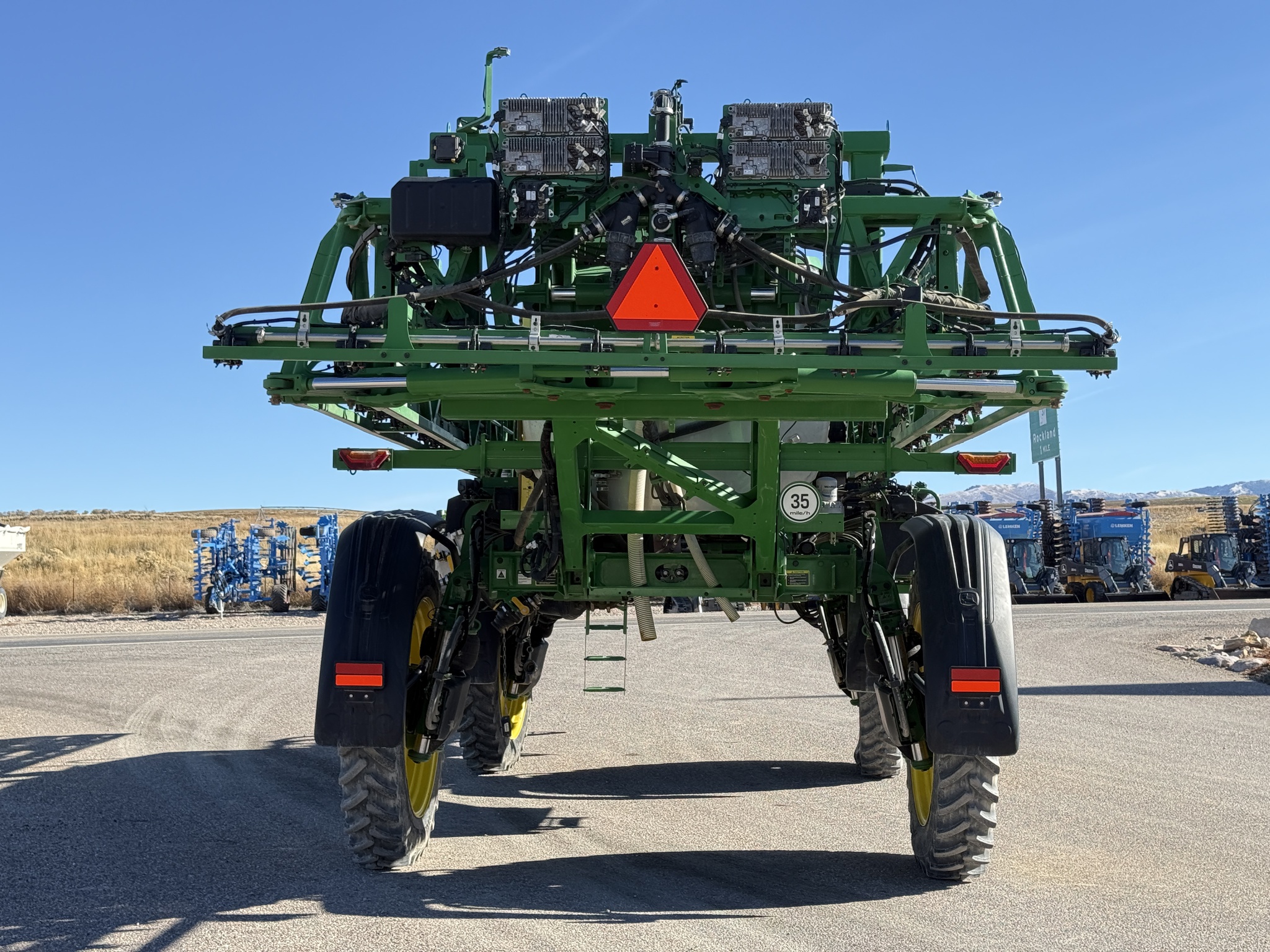 2023 John Deere 412R Image 4