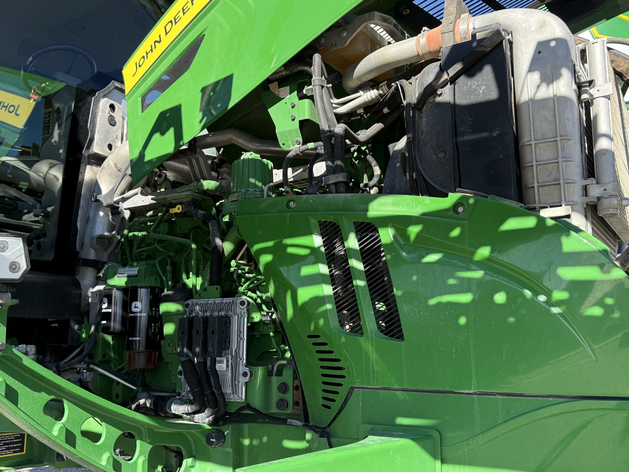 2023 John Deere 412R Image 25